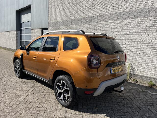 Dacia DUSTER 1.2 TCe Prestige | trekhaak | all season banden | leder | 360 camera | incl. Bovag rijklaarpakket met 12 maanden garantie |
