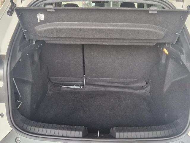 Dacia DUSTER 1.2 TCe 130 mild hybrid Extreme ACHTERUITRIJCAMERA | NAVIGATIE | STOELVERWARMING |