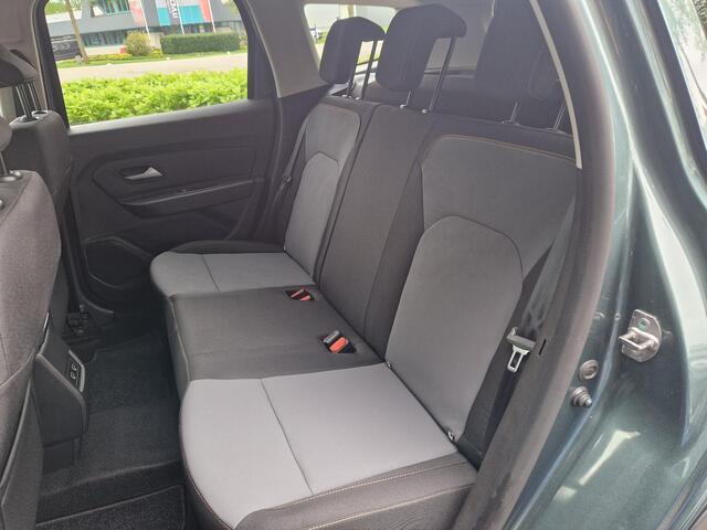 Dacia DUSTER 1.0 TCe 100 ECO-G Extreme / 1e Eigenaar / 360 graden Camera / Side Steps / Trekhaak / LPG G3 / Benzine /
