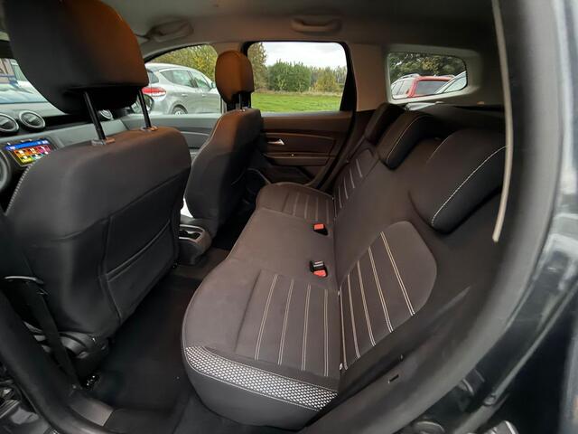 Dacia DUSTER 1.0 TCe Prestige Bullbar /360/Navi/Clima/Trekhaak