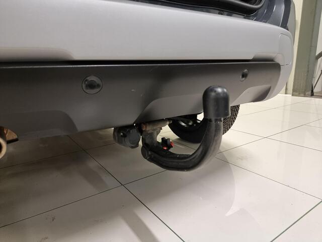 Dacia DUSTER TCe 150 Extreme Automaat | Trekhaak | 360º Camera | Navigatie |