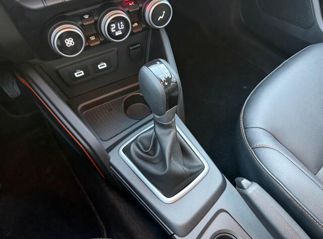 Dacia DUSTER 1.3 TCe 150 Extreme I Automaat I Trekhaak I Half-leder