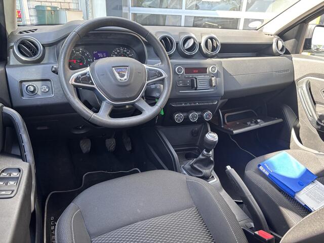 Dacia DUSTER 1.0 TCe Bi-Fuel Comfort | Trekhaak | Cruise Control | Airco | BT-Telefoonfunctie | Lichtmetaal |