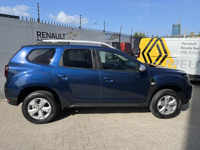 Dacia DUSTER 1.2 TCe Comfort / Navigatie / Parkeersensoren / Airco / Dealer onderhouden