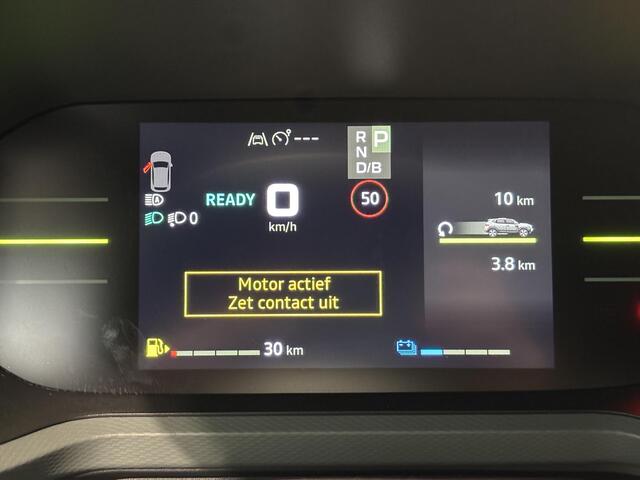 Dacia DUSTER 1.6 Hybrid 140 Extreme / CLIMATE CONTROL / APPLE & ANDROID CARPLAY / PARKEERSENSOREN & CAMERA / KEYLESS ENTRY / VAN ¤ 36352,- VOOR ¤ 33210,- RIJKLAAR