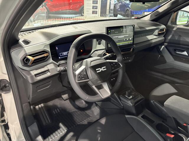 Dacia DUSTER 1.6 Hybrid 140 Extreme / CLIMATE CONTROL / APPLE & ANDROID CARPLAY / PARKEERSENSOREN & CAMERA / KEYLESS ENTRY / VAN ¤ 36352,- VOOR ¤ 33210,- RIJKLAAR