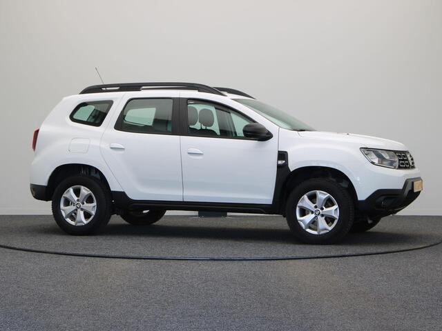 Dacia DUSTER TCe 100pk Bi-Fuel Comfort | Trekhaak | Navigatie | Cruise control | Lichtmetalen velgen | Airco |
