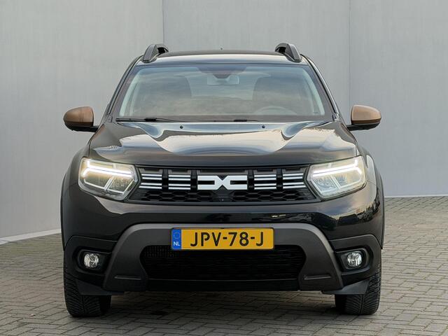 Dacia DUSTER 1.3 TCe 150 Extreme Automaat / Fabrieksgarantie tot 12-2027 / 360 Camera / Dodehoek / Navigatie / Apple Carplay & Android Auto / Stoelverwarming / Cruise / Clima / DAB / LED /