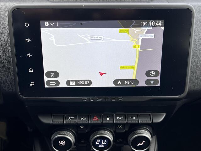 Dacia DUSTER 1.3 TCe 150 Journey Automaat / Fabrieksgarantie tot 04-2027 < 100.000 km / Dealer onderhouden / Navigatie / Camera / Dode hoek detectie / Apple Carplay Android / Stoelverwarming / 17" LM met All Season banden /