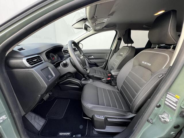 Dacia DUSTER 1.3 TCe 150 Journey Automaat / Fabrieksgarantie tot 04-2027 < 100.000 km / Dealer onderhouden / Navigatie / Camera / Dode hoek detectie / Apple Carplay Android / Stoelverwarming / 17" LM met All Season banden /