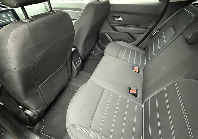 Dacia DUSTER 1.0 TCe 100 ECO-G Journey LPG - G3 / Navigatie / Cruise Control / Camera / Climate Control / All-Seasons / 1e Eigenaar / NAP - Nederlandse Auto / BSW