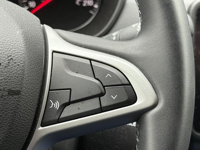 Dacia DUSTER 1.0 TCe 100 ECO-G Journey LPG - G3 / Navigatie / Cruise Control / Camera / Climate Control / All-Seasons / 1e Eigenaar / NAP - Nederlandse Auto / BSW