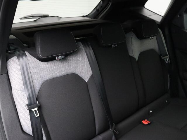 Dacia DUSTER 1.8 hybrid 155pk Limited Edition | Voorruitverwarming | Stoelverwarming | Stuurwielverwarming | Adaptieve cruise control |