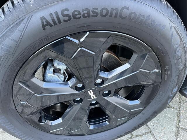 Dacia DUSTER 1.6 Hybrid 140 Journey / CAMERA 360 / SIDEBARS / BLINDSPOT WARNING / PARKEERSENSOREN VOOR EN ACHTER