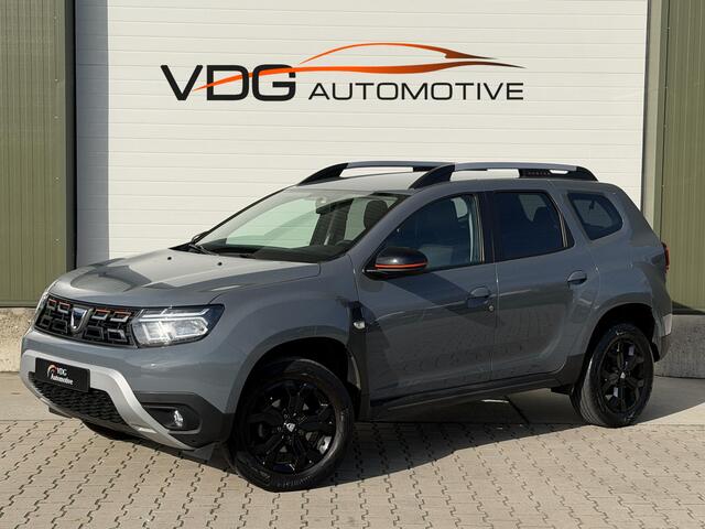 Dacia DUSTER 1.3 TCe 150 Journey / Navi / Trekhaak / 360 Camera / Clima / Keyless / Carplay / 17" Lm Velgen / Stoelverwarming