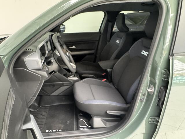 Dacia DUSTER 1.8 hybrid 155 expression | DEMO | Navigatie | Camera | Lichtmetalen Velgen 17'' |