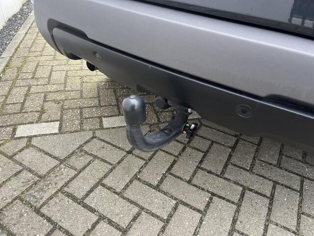 Dacia DUSTER 1.3 TCe 150 Extreme / AUTOMAAT / ALL SEASON BANDEN / TREKHAAK