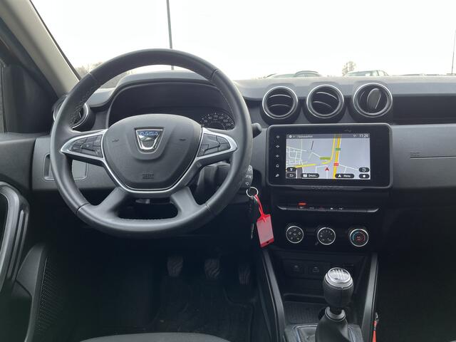 Dacia DUSTER 1.3 TCe 131PK Comfort / Dealer onderhouden / Trekhaak / Camera / Airco / Parkeersensoren.Achter / Apple Carplay - Android Auto /