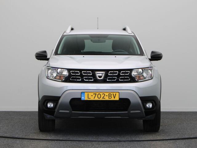 Dacia DUSTER TCe 130pk Serie Limitee 15th Anniversary | Cruise Control | Climate Control | Navigatie | Trekhaak | Lichtmetalen Velgen |