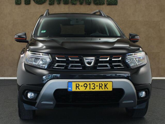 Dacia DUSTER 1.0 TCe Bi-Fuel Extreme - ORIGINEEL NEDERLANDSE AUTO - LPG - PARKEERSENSOREN VOOR EN ACHTER - 360 GRADEN CAMERA - TREKHAAK 1.200KG GEREMD TREKGEWICHT - DODEHOEK DETECTIE - NAVIGATIE - APPLE CARPLAY/ANDOIRD AUTO