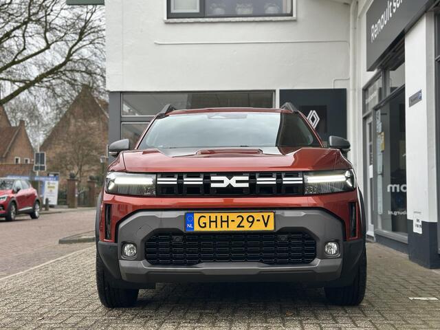 Dacia DUSTER TCe 130 mild hybrid Journey | Nederlandse auto!! | Eerste eigenaar | Auto verkeerd in nieuwstaat! | Pack Parking | Unieke kilometerstand | Fantastische kleur Brun Terracotta | 360* Camera |