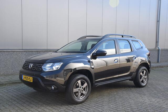 Dacia DUSTER 1.0 TCe Essential | Trekhaak | Cruise control | Volledig onderhouden |