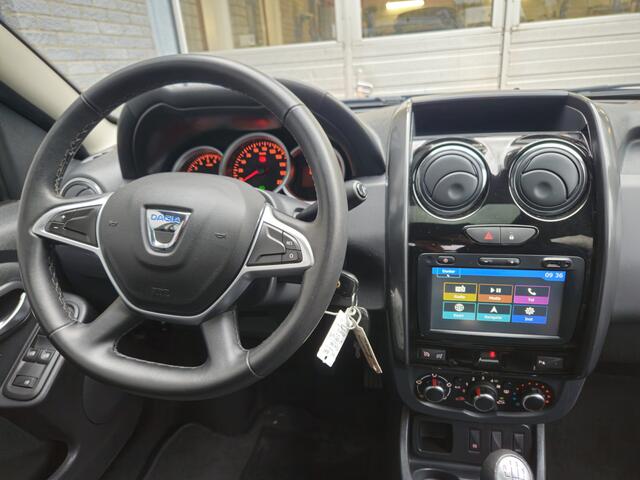 Dacia DUSTER 1.2 TCe 4x2 Blackshadow Inclusief afleveringskosten