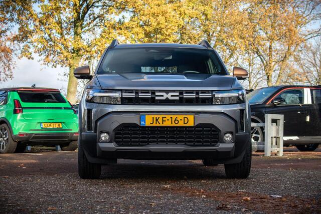 Dacia DUSTER extreme hybrid 140 I Automaat I Navigatie