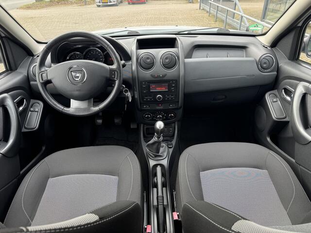 Dacia DUSTER 1.2 TCe 4x2 Lauréate CRUISE-AIRCO
