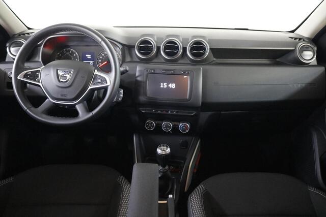 Dacia DUSTER 1.3 TCe Prestige All-seasons | Airco | Cruise | DAB | Camera | Trekhaak.