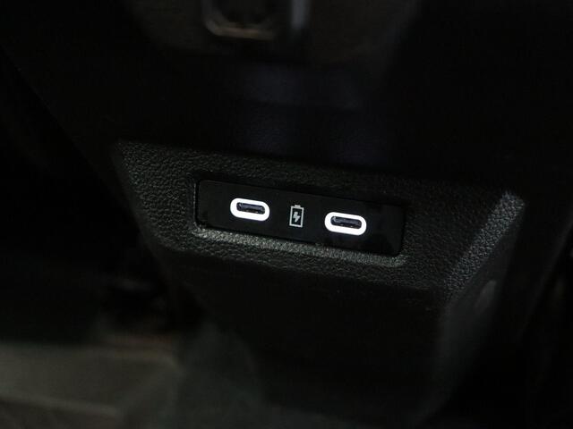 Dacia DUSTER 1.6 Hybrid 140 Extreme | Stoelverwarming | Rondom camera's | Navigatie | Dodehoek detectie |