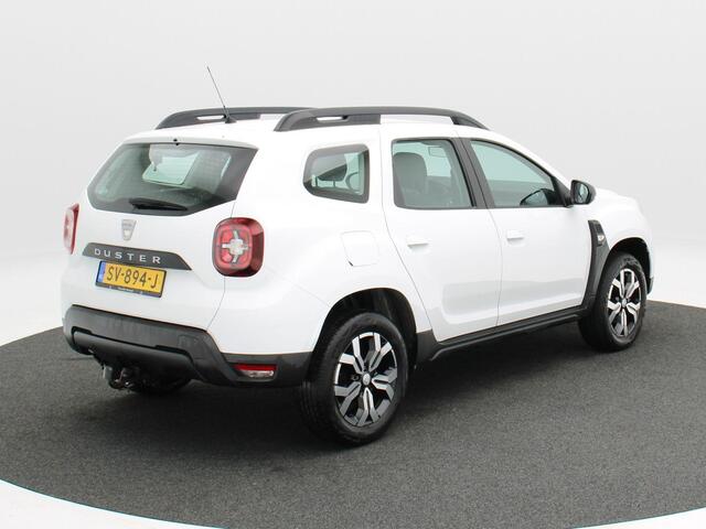 Dacia DUSTER 1.2 TCe 125 Pk Comfort | Trekhaak | Cruise Control | Airco | 17 Inch | 100.180 Km !!