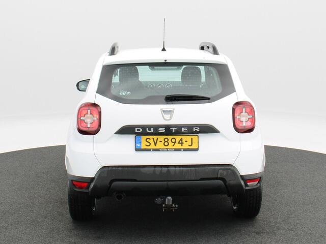 Dacia DUSTER 1.2 TCe 125 Pk Comfort | Trekhaak | Cruise Control | Airco | 17 Inch | 100.180 Km !!