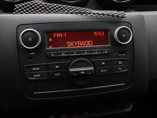 Dacia DUSTER 1.2 TCe 125 Pk Comfort | Trekhaak | Cruise Control | Airco | 17 Inch | 100.180 Km !!