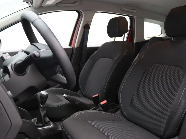 Dacia DUSTER TCe Comfort 90pk Airco | Cruise | Parkeersens. achter | Trekhaak
