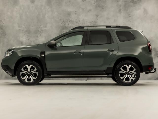 Dacia DUSTER 1.3 TCe 150 Journey 150Pk Automaat (APPLE CARPLAY, GROOT NAVI, CLIMATE, CAMERA, SPORTSTOELEN, TREKHAAK, GETINT GLAS, CRUISE, NIEUWSTAAT)