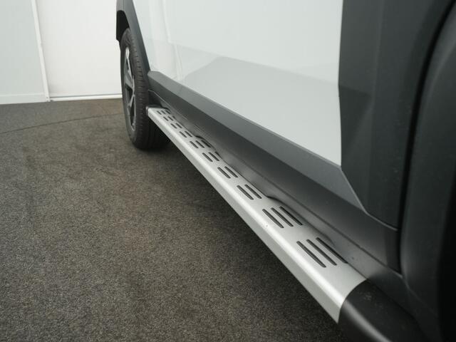 Dacia DUSTER 1.8 hybrid 155 extreme - Demo - Sidesteps - Pack Winter - 18" lichtmetalen velgen -