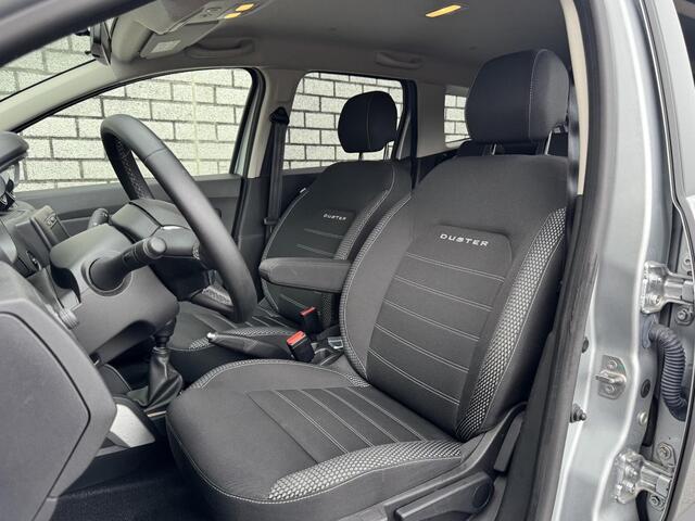 Dacia DUSTER 1.0 TCe Prestige | Achteruitrijcamera | Navigatie | Climate Control | Bluetooth |