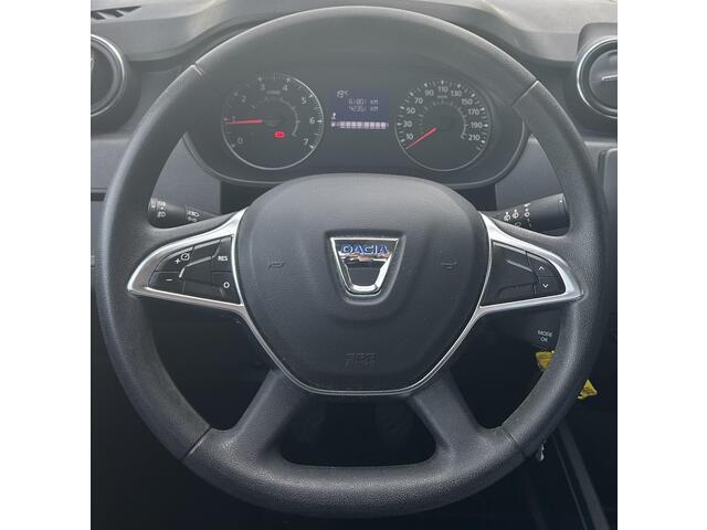 Dacia DUSTER 1.2 TCe Comfort 125PK | DEALERONDERHOUDEN | NL AUTO | Parkeersensoren | Airco | Cruise Control | Bluetooth | 2 Sleutels |