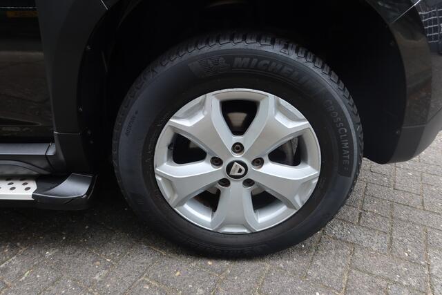 Dacia DUSTER 1.2 TCe Comfort AIRCO I ALL-SEASON I TREKHAAK