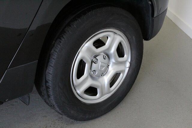 Dacia DUSTER 1.0 TCe Comfort | NL-AUTO+N.A.P! | AIRCO | ELEK-RAMEN | TREKHAAK | CRUISE | TEL | USB/AUX |