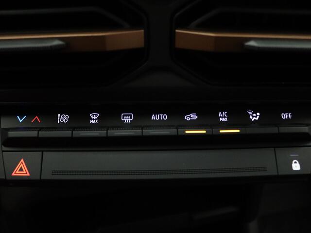 Dacia DUSTER 140pk mild hybrid extreme Apple Carplay/Android Auto | Climate