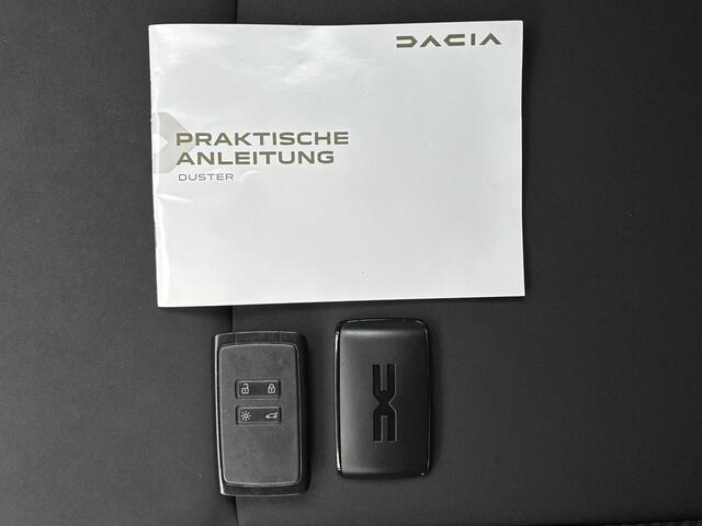Dacia DUSTER 1.6 Hybrid 140 Extreme / Techno Pakket / Pack Winter / Pack Assist / Apple Carplay/Android Auto / achteruitrijcamera / cruise control /