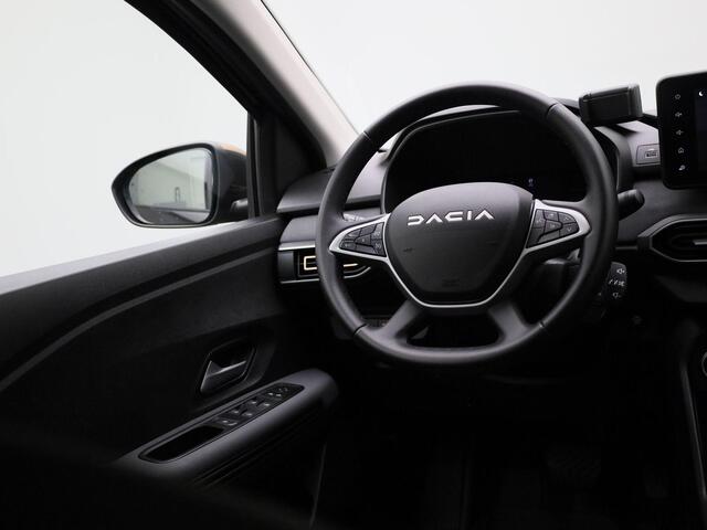 Dacia Jogger 1.6 Hybrid 140Pk Extreme 7p. | Navigatie Via Apple & Android Carplay | Climate Control | Parkeersensoren Voor & Achter | Achteruitrijcamera | Privacy Glass | Keyless Entry |