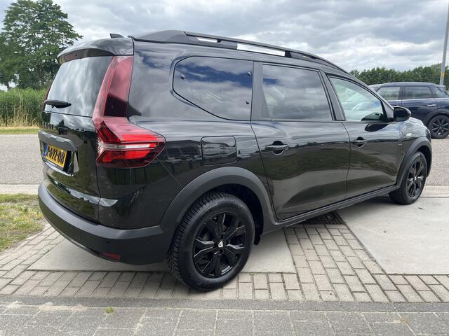 Dacia Jogger 1.0 TCe Extreme 7-persoons / Apple Carplay - Android Auto / Camera / Keyless / Stoelverw. / 16'' LMV /