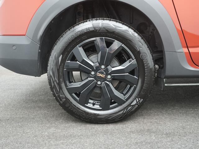 Dacia Jogger 1.6 Full Hybrid 140 Extreme - RIJKLAARPRIJS - 5-persoons - Achteruitrijcamera - Stoelverwarming - Cruise Control - Apple Carplay/ Android Auto
