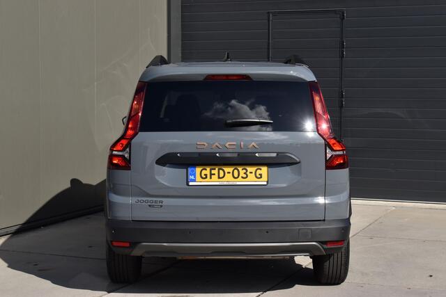 Dacia Jogger Hybrid 140 Extreme | AUTOMAAT | 5 PERSOONS | CAMERA | NAVI | CRUISE CONTROL | CLIMATE CONTROL | APPLECARPLAY/ANDROIDAUTO | PDC | LMV