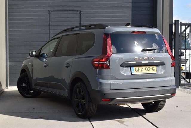 Dacia Jogger Hybrid 140 Extreme | AUTOMAAT | 5 PERSOONS | CAMERA | NAVI | CRUISE CONTROL | CLIMATE CONTROL | APPLECARPLAY/ANDROIDAUTO | PDC | LMV