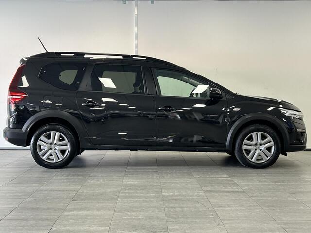 Dacia Jogger 1.0 TCe 110 Comfort 7-persoons | Apple Carplay & Android Auto | DAB+ | Cruise Control | Airco