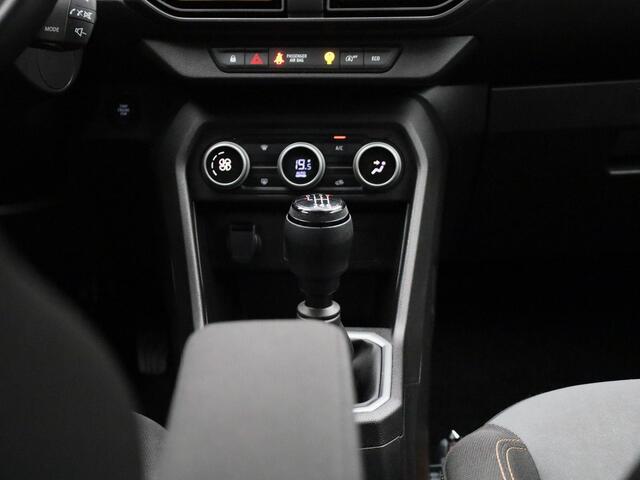 Dacia Jogger 1.0 TCe 110Pk Extreme 7p. Climate Control | Cruise Control | Achteruitrijcamera | Apple/Android Carplay | 7 Zitplaatsen |